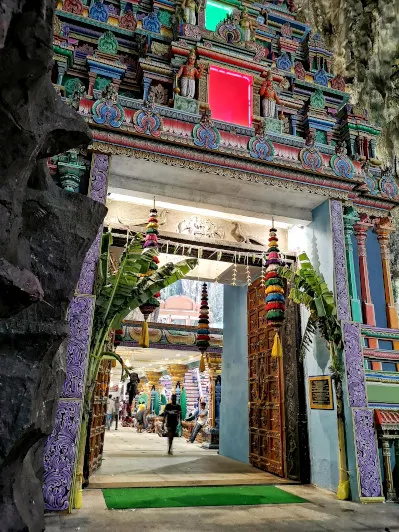  Entrance to the main temple 2