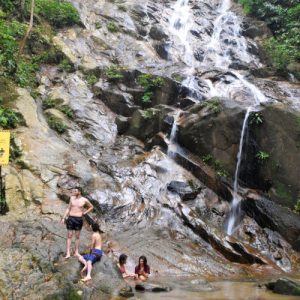 Kanching waterfalls- enjoy the serenity of the seven cascades of waterfalls