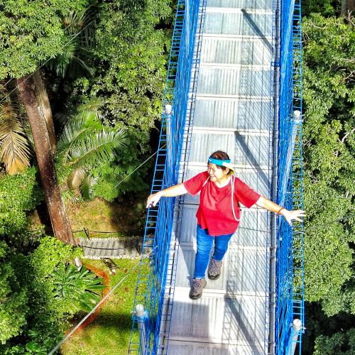 sky walk A top view while walking