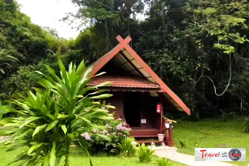 The chalets of Taman Negara Mutiara resort