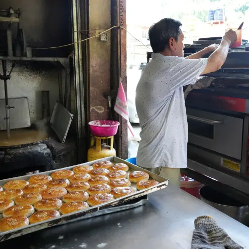 Gold Crown 4s, Sandakan food tour