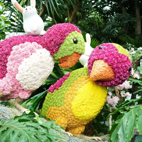 Jewel Topiary Walk birds