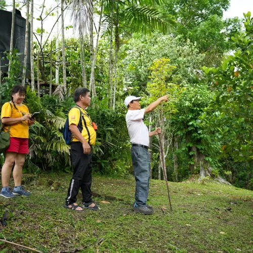 Sepilok Jungle Resort (7) with Dato John