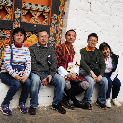 Punakha Dzong (43)-01 image with jerry