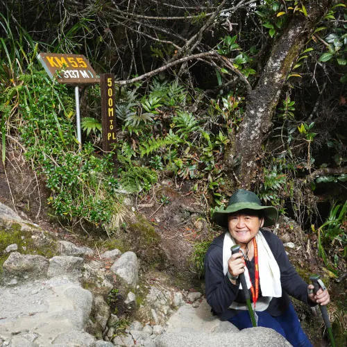 To Panalaban (125)-01 s, climb Mount Kinabalu