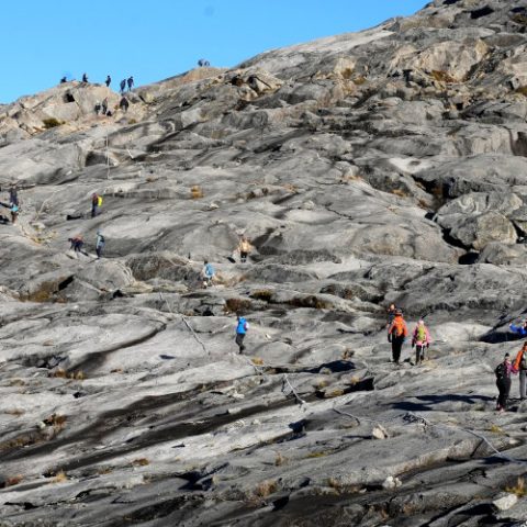 How To Climb Mount Kinabalu: 16 Tips For First-time Hikers