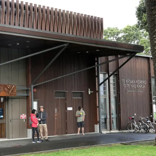 Devonport Library