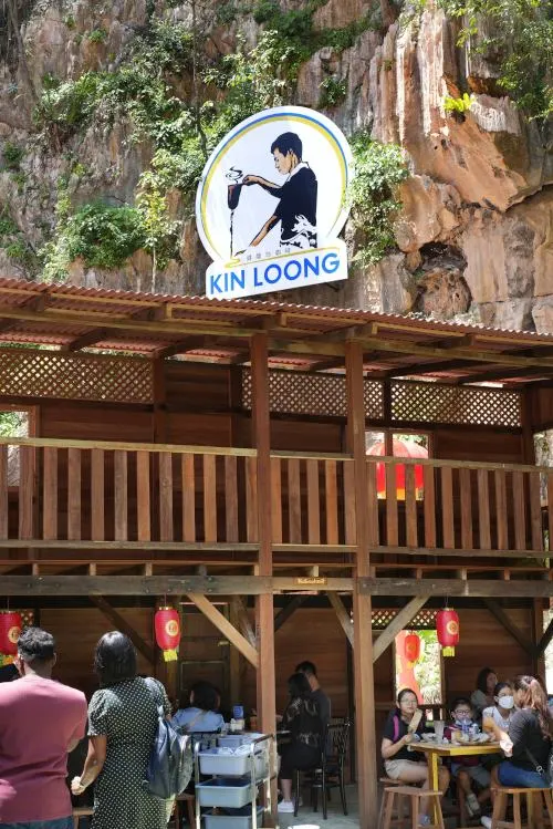 kin loong white coffee signboard