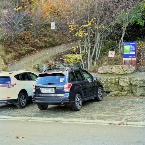 Queenstown Hill (246)-01s