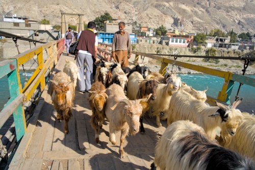 Gilgit Bazaar, Visit Hunza Valley