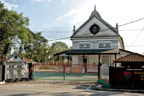 The Old Court House