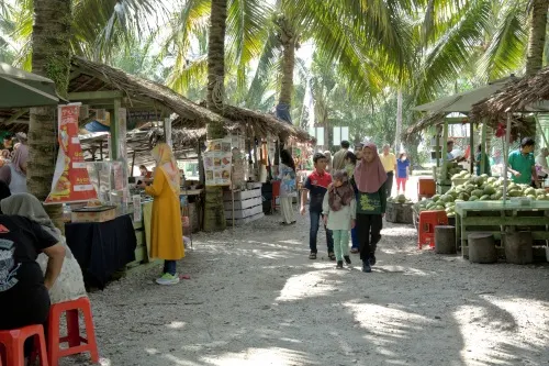 Sekinchan Coconut Farm