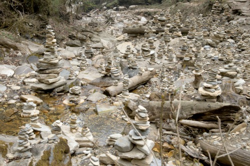 many cairns were piled close to the Mutlung Khola