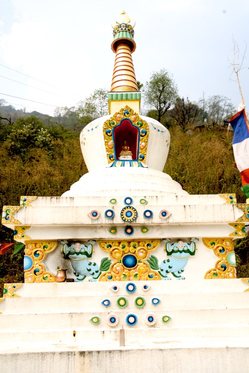 Annpurna Base Camp Trek- stupa