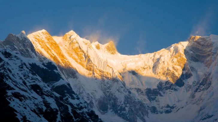 trekking to Annapurna Base Camp featured image
