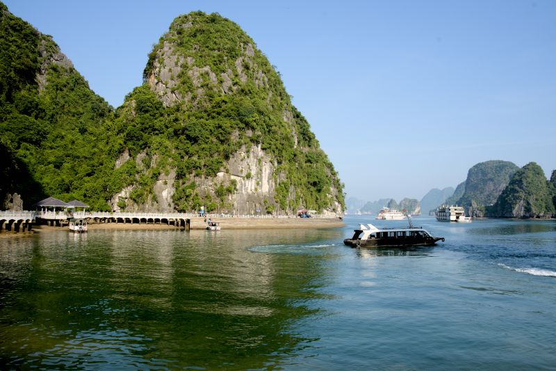 Sung Sot Cave, Ha Long Bay top attractions