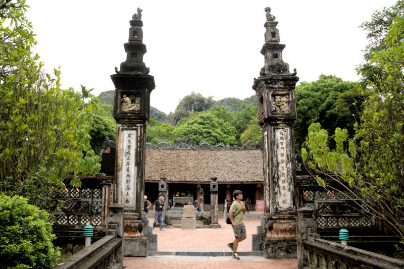 Dinh Tien Hoang Temple, Places to visit in Ninh Binh