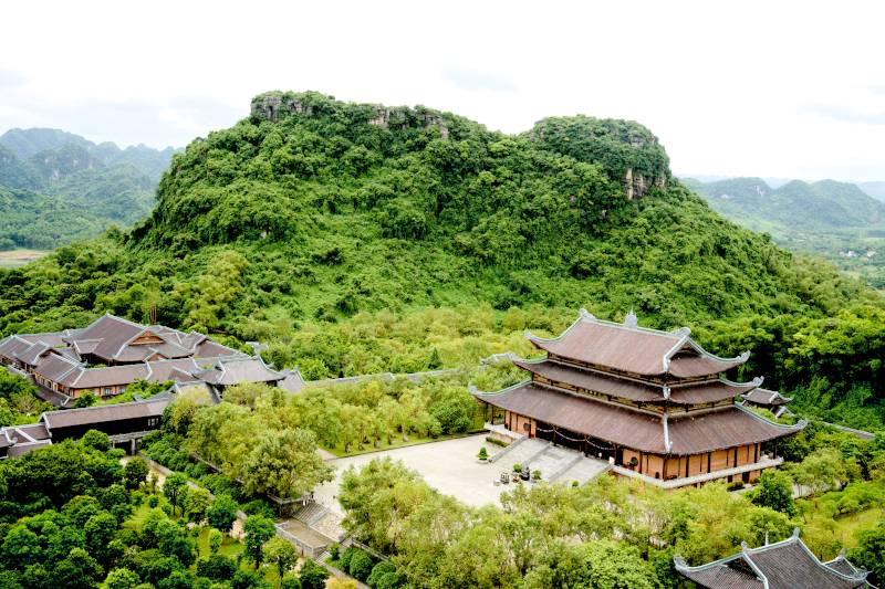 view from the top floor of Bao Thien Stupa