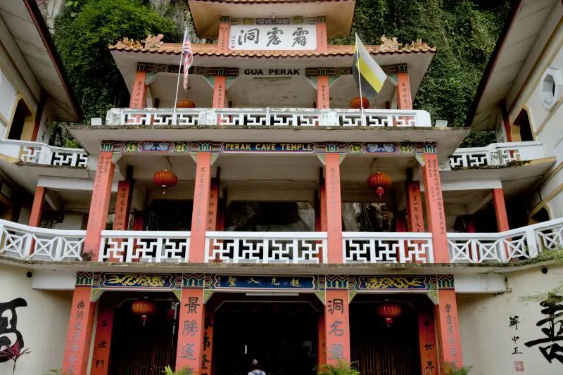 Perak Cave Temple 霹雳洞