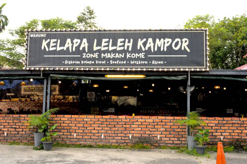 Kelapa Lelehhh Kampor, Food in Kampar