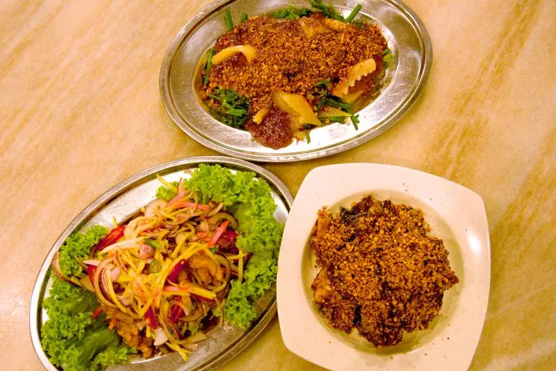 Wings Cottage Restaurant 荣华阁
