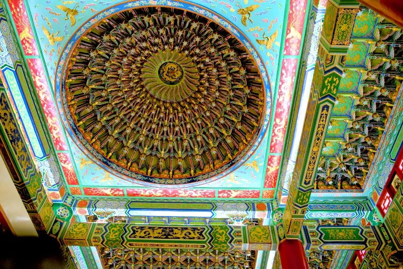 ceiling of the main shrine of thean hou temple