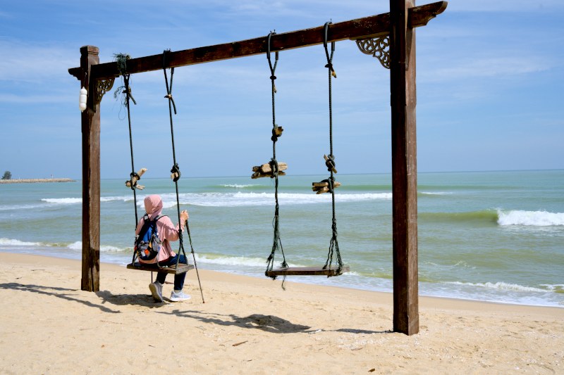 Pantai Batu Buruk