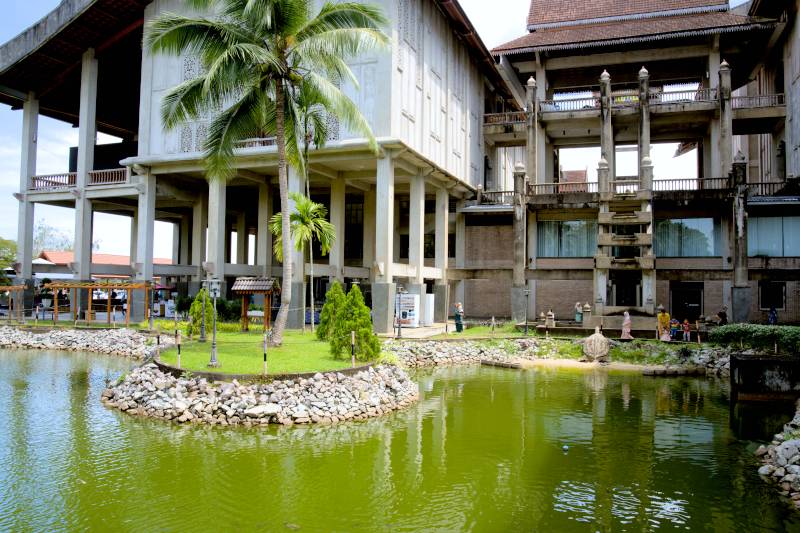 Muzium Negeri Terengganu, attractions in kuala terengganu