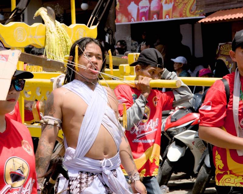 The Tatung Parade