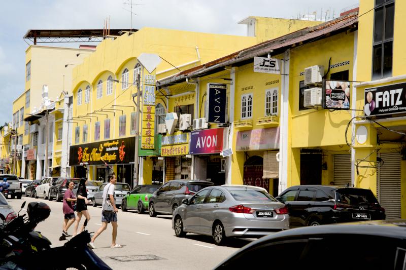 Colorful Muar Town and the Murals