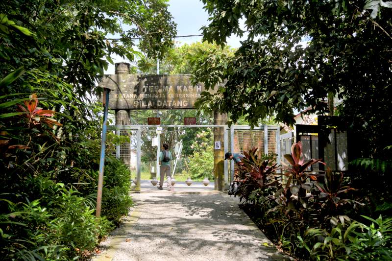 back to the main entrance of bukit gasing