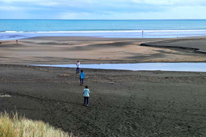 Piha Beach
