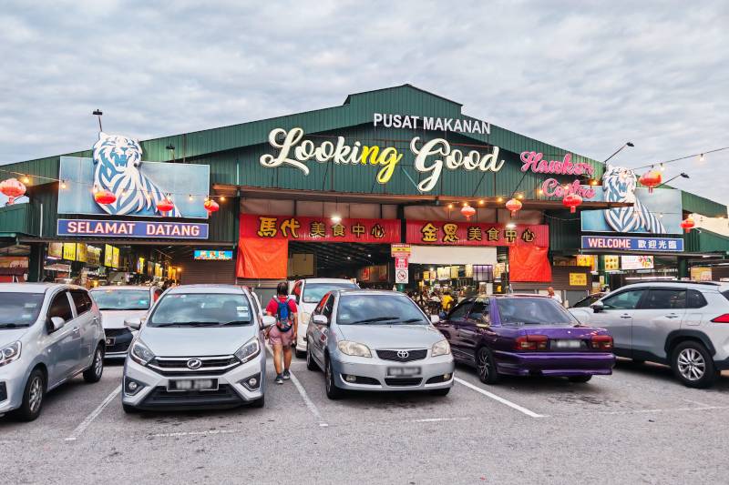 Looking Good Food Court
