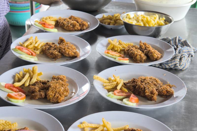 Hainanese Chicken Chop 海南鸡扒