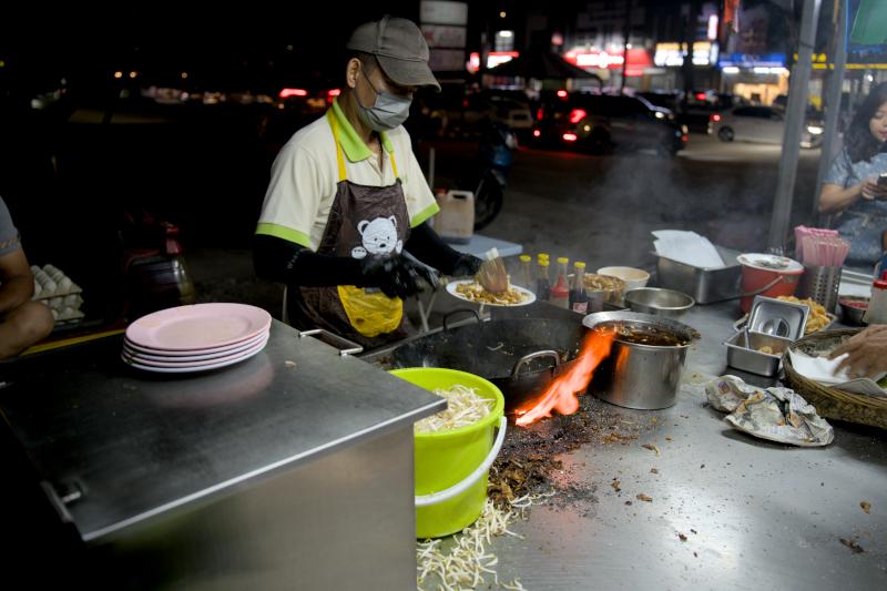 BM Duck Egg Char Koay Teow
