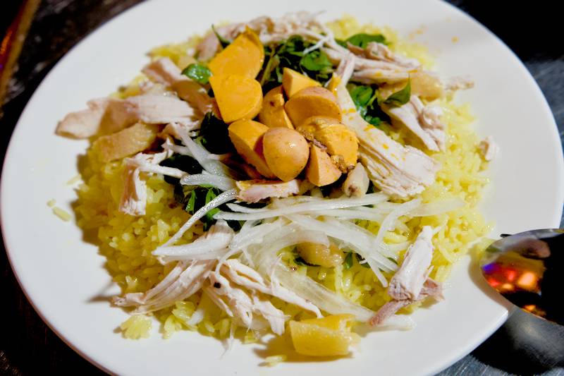 Chicken Rice at B&agrave; V&acirc;n