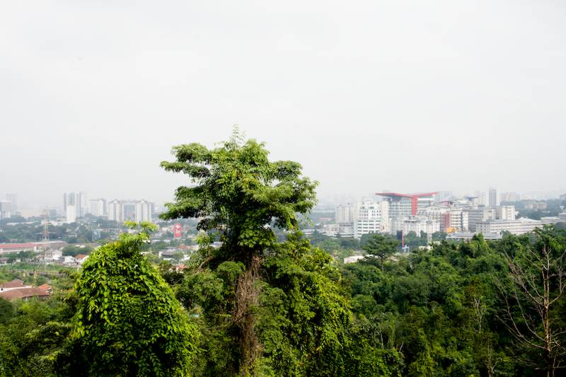 Panoramic city view from Kem T-Rock.