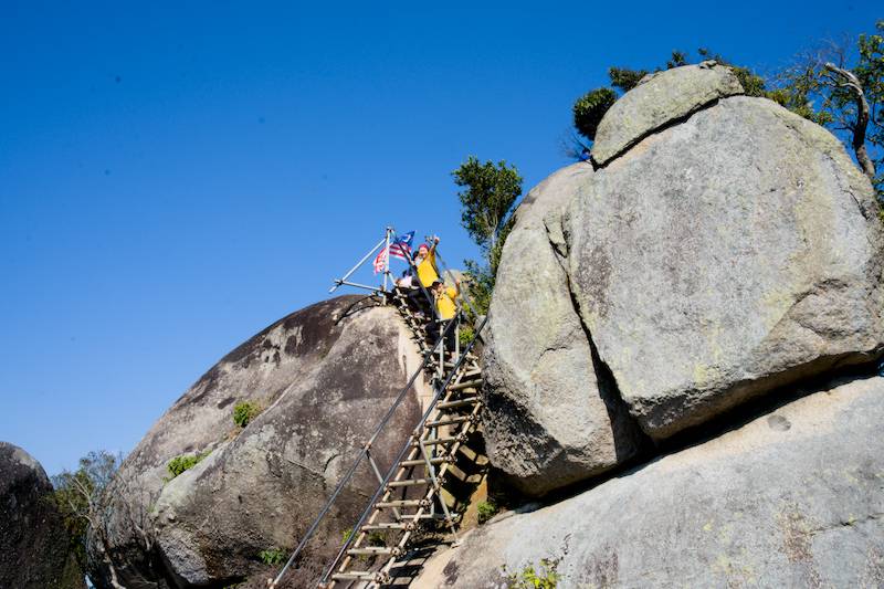 The final part ascending to the huge rock