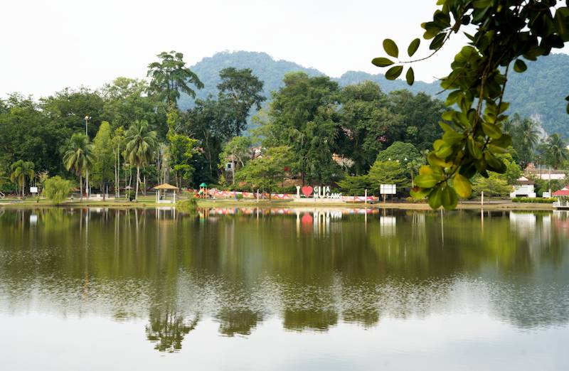 Gua Musang Lake Garden